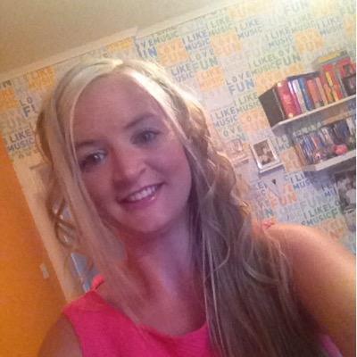 Carol04673063's profile picture. Am carol tierney 32 live with my 2 babys sophie 11 jack 3 ❤️❤️