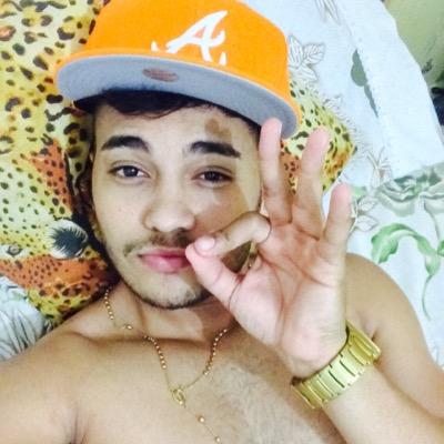 #✌️