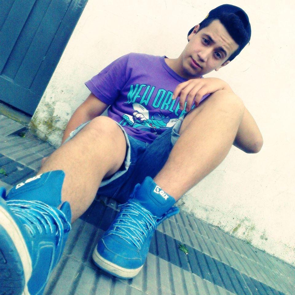 ♪ ♫ ♩ ♬ ▂▃▄▅▇▓▒░ ♪ ♫ ♩ ♬ ░▒▓█▇▆▃▂ ♪ ♫ ♩ ♬  holaa Pienso en ti como un borracho piensa en su botella  Les Dejo MI Face : https://t.co/62wrCv6EUI