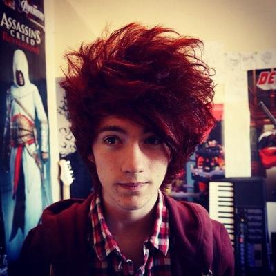 EuanFanPage's profile picture. just a little fan page of euan scott beceause i like the videos on his youtube :)) 

check him out :))