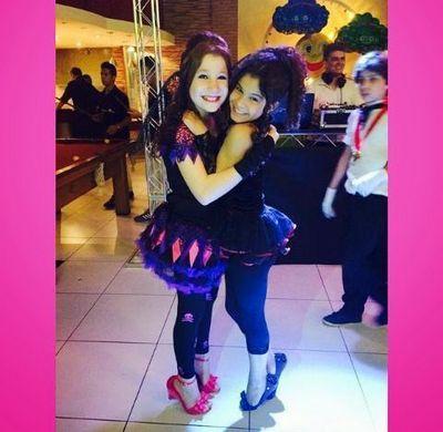 Gabi e giu são bffs eu minha ... atraz de seguidores aguardadando #Demiteamo ooh ooh  really don't care