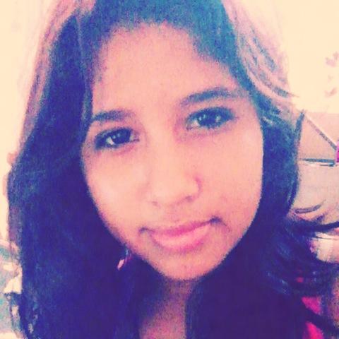 tu belleza no la vi en tus ojos, ni en tu rostro perfecto... sino en tu corazón de aventurera.