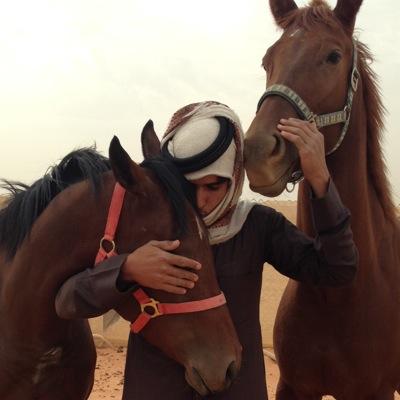 الشوق ضيف يغث الكبد من ثقله
والقلب مجلس ' شمالي ' ماقفل بابه