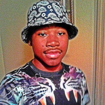 im not the one u wanna love so just pop a couple bands wit a nigga like me lovin aint the same with a nigga like me ...