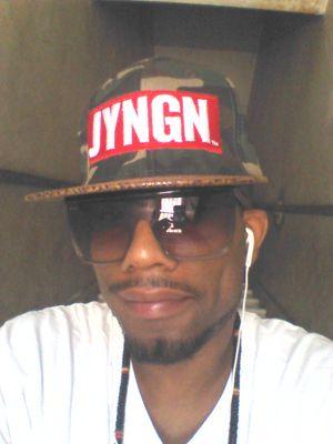 Intelligent handsome down to earth funny love 2make people laugh kinda  person