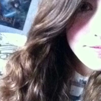 SimplyMez101's profile picture. 