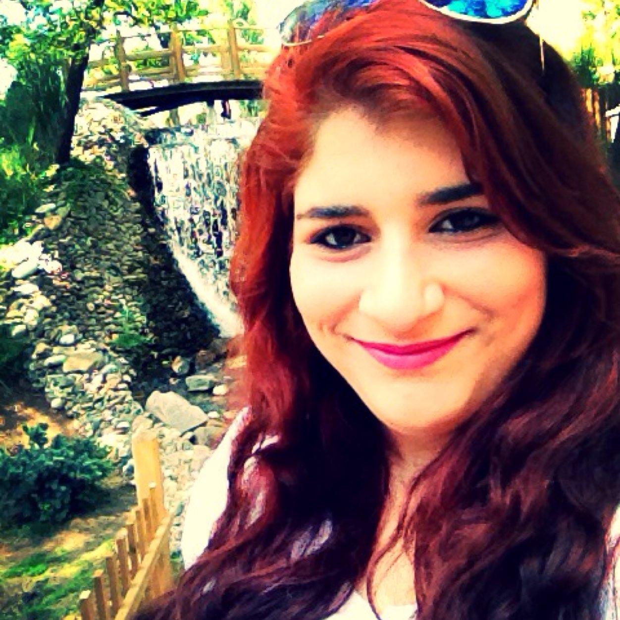 #Turkishgirl~#Dutch~ #18yearsold #LivinginTheNetherlends ~ #Cashier ~ #StudentNursing ~ #Music ~ #Movies ~ #Shopping ~ #Family ~ #Friends ~ #Travels ~ #Summer ~