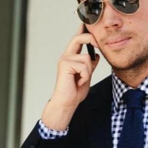 ¿Quieres un nuevo seguidor? SIGUEME Y TE SIGO Si dejas de seguirme te daré Unfollow