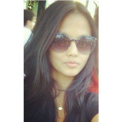 Refinnej_Nosliw's profile picture. I'm still Jenny from the block