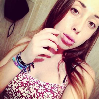 ♥. Yσ иσ tε σℓvǐdσ, αuиquε pαsεи mǐℓ αñσs y mǐ mεиtε quεdε εи bℓαиcσ