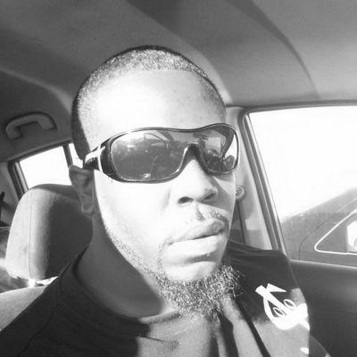 Ima fashion designer n Chicago wit a hot style #DABLACKSET SUPPORT THE MOVEMENT   http://t.co/xBKRfYJ8Yc…