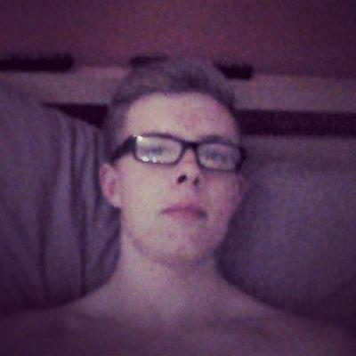 BBM: 75335C9D Snapchat: diddy-darwin Instagram: Daniel Darwin100 Steam: [FOFS] YourNightmare