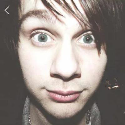 follow @ICESICLEIRWIN