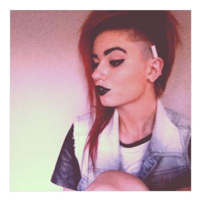 • 18 • Nicotine & Kush • Metal Core • Tattoos & Shit • #livinginadreamofreality