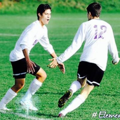 Soccer is my life, soccer is my drug!! one thing u should know about me is that i may seem conceited but am just confident! ⚽️