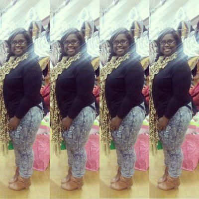 She got a pretty face n stand up like a stallion Follow me on instagram: @uniquebeauty92