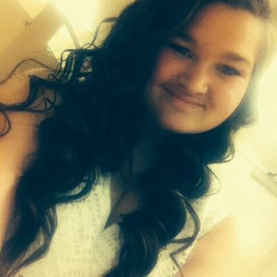 sarah_grace123's profile picture. A simple girl with a dream.                                  pchs