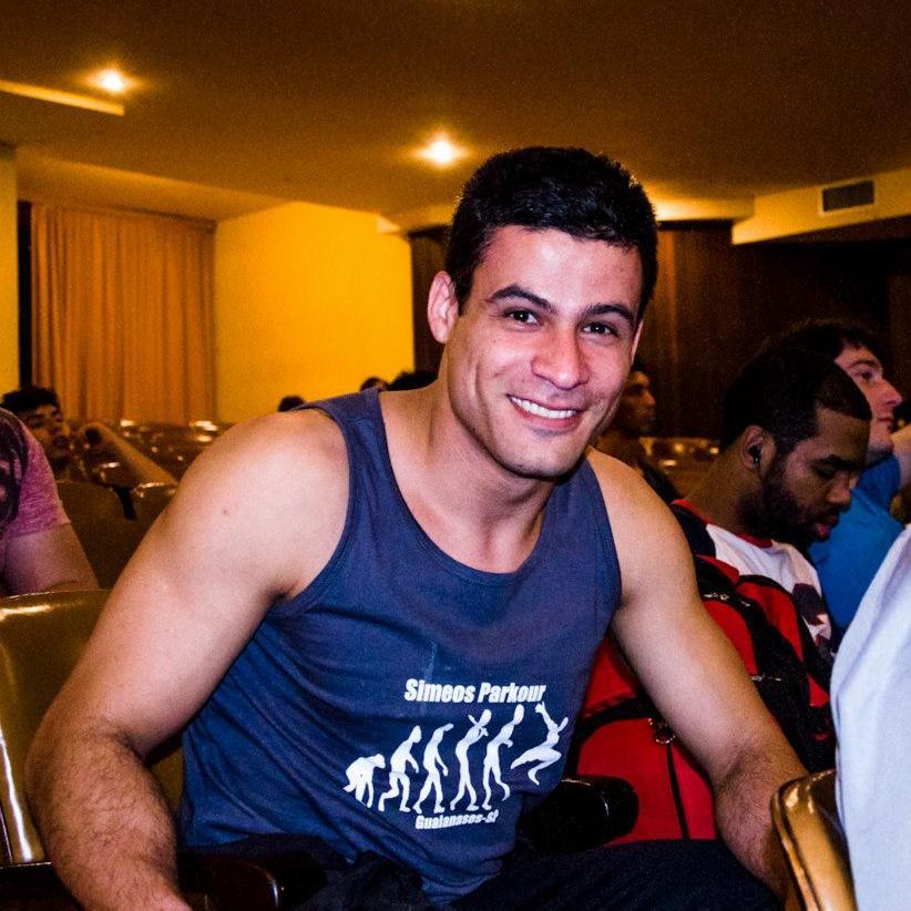 Denis_Maimoni's profile picture. Biólogo e Bibliotecário Jr no AC Camargo Cancer Center, Fundador do Simeos Parkour, Bibliotecário Sustentável.