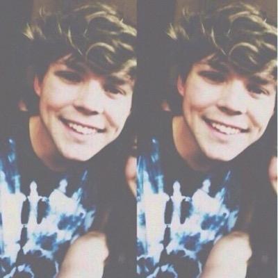 i gave you a free follow to help you gain so follow @damnastxn for me please