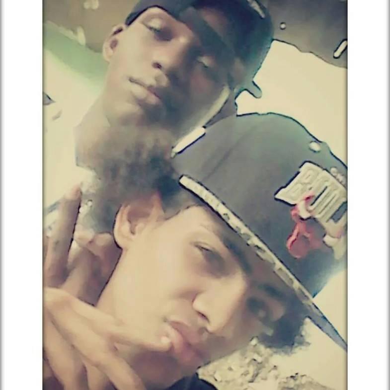 erick_mf03's profile picture. ♥ || ᵟᵉᶰᵒᴿOғғιcιαl Twιttεr → life is a journey,god is my guide we travel safely together , side by side♔ SHIT OF KING ♔