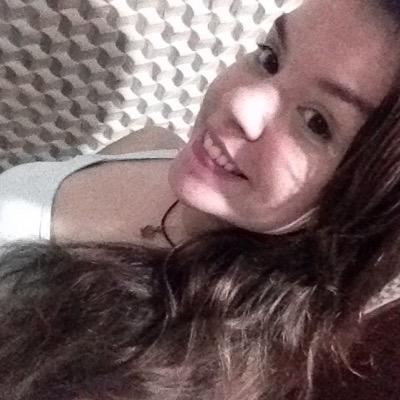Lutar pelos meus sonhos e construir amizades para uma vida inteira. YIOB