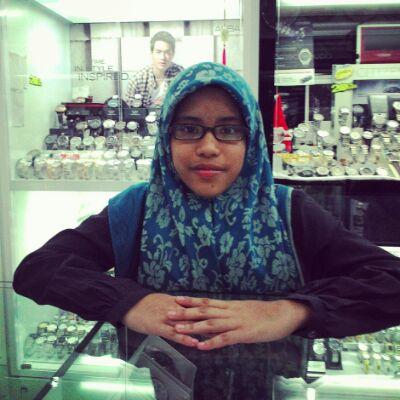 different doesn't mean you don't fit in..different is cool^^