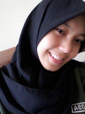 chemical engineering UII '12 (pecinta hewan, tpi bukan dokter hewan) & 
orang yang bisa jadi jenius, kalo lagi mood
 ig: farisaasgari   Balikpapan - Jogjakarta