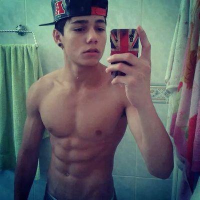 brath_etchegi's profile picture. 