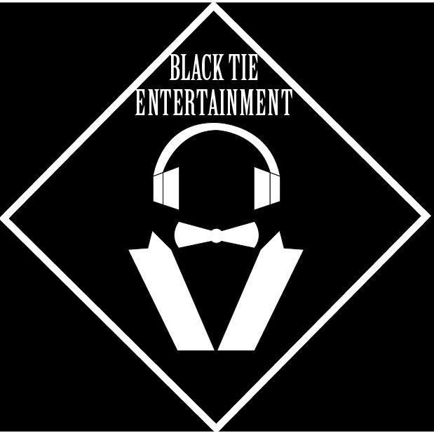 Fort Wayne area DJ service! We would love to be a part of your wedding ceremony, reception, birthday party, graduation party or any other event!