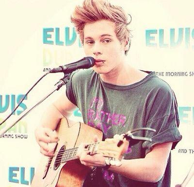 RP+FL {Not Affiliated with Luke hemmings}