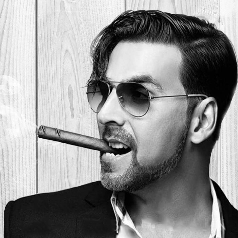 Angry, lazy and crazy  mad about @akshaykumar Just follow Him Blindly Love Him  and proud to be akkian ☺