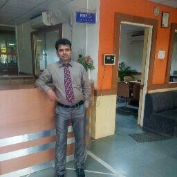 I m decent n romantic person and interesting to dating with girls/women