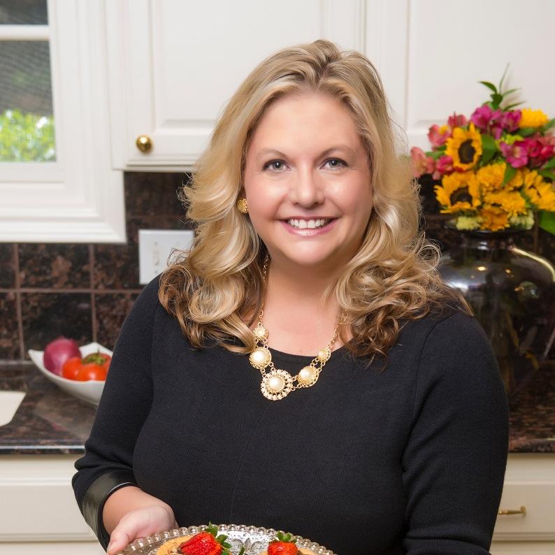 Cookbook Author, Food Stylist, Amalfi Coast Tours, Chef Instructor at Sabor a Pasion. 🇨🇱❤️🇮🇹 https://t.co/sI6fsL80mU