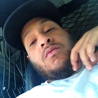 PerryMyName's profile picture. 