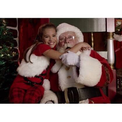 ❤Dance Moms are my idol Mackenzie Please follow me. I love you not're just amazing you are too cute.