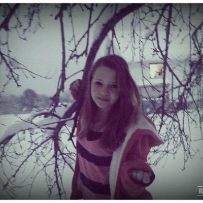 isabelle_hooker's profile picture. I love food, dancing,sining,youtube and the outdoors. 
      Fav youtubers kian lawley, Ricky dillon,Luke brooks,Jai brooks,Beau brooks,Ext.