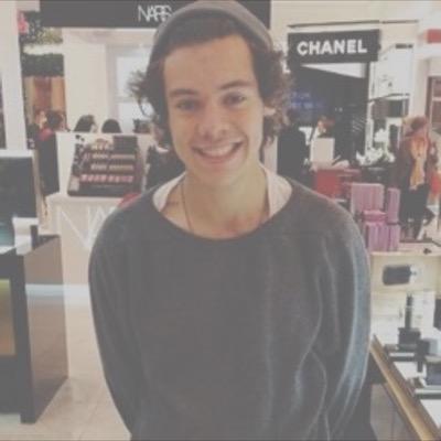 ♕you guys are pretty rad and dont you ever forget it ♕-@stylesxcamila please dont follow this accout follow ^ thank you(: