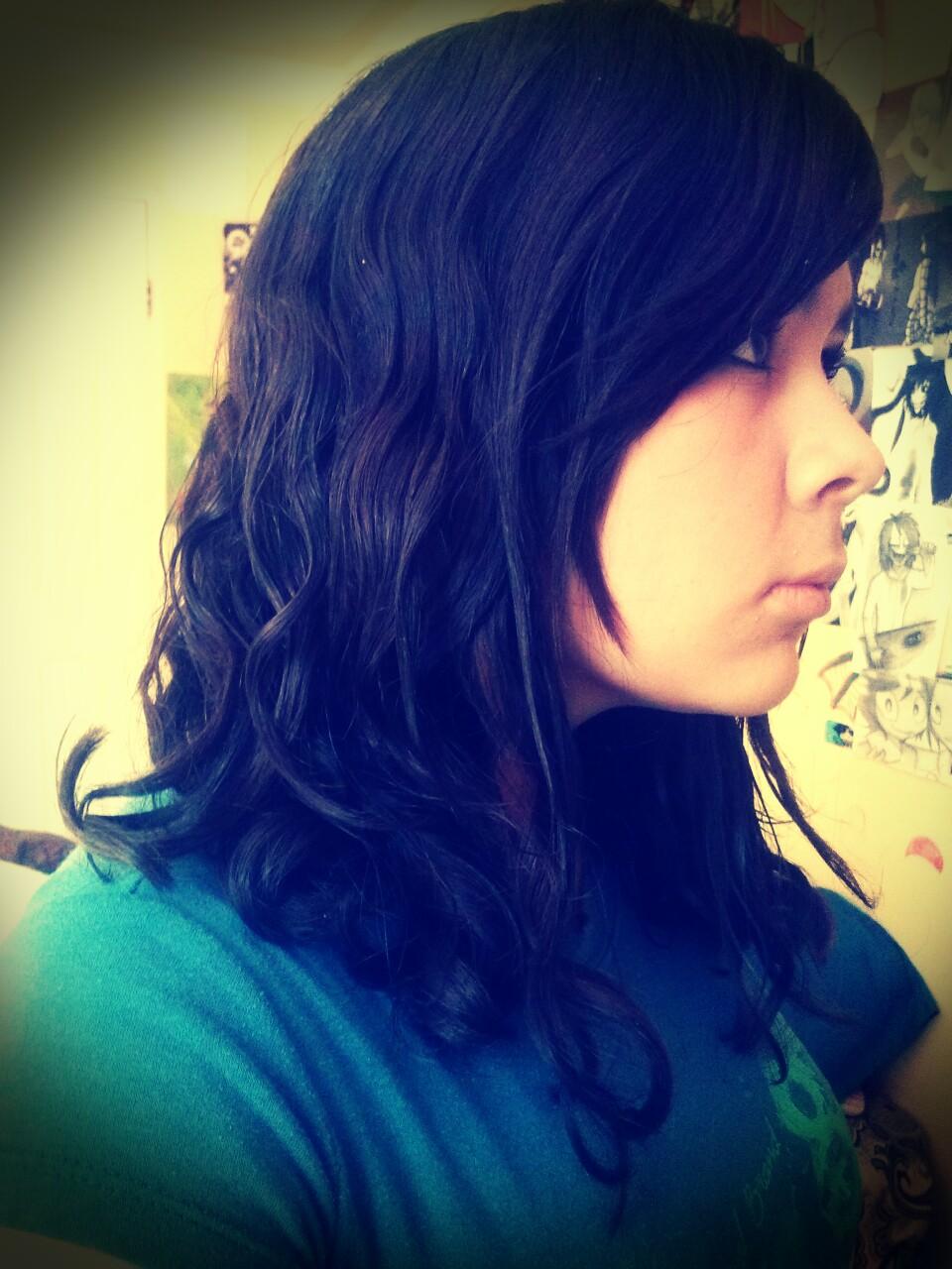 Siganme  en Twitter :D es divertido no cuesta nada a un solo Click!:D