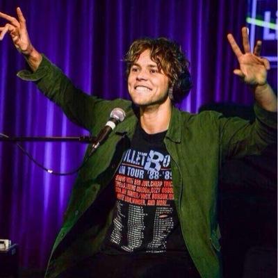 ashtonftim's profile picture. @daddyliaam is my bitch