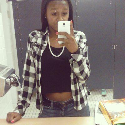 sc : Cheessz , IG : Decc3rd_ , LilDjGirl , TeamBreezzy