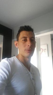 07_barata's profile picture. 