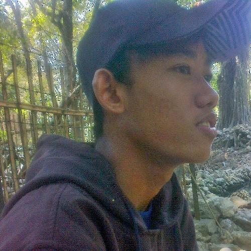 BertenzP's profile picture. w!t!ng trezno jalaran soko kul!no,,,,  w!t!ng mulyo jalaran soko wan! rekozo,,,