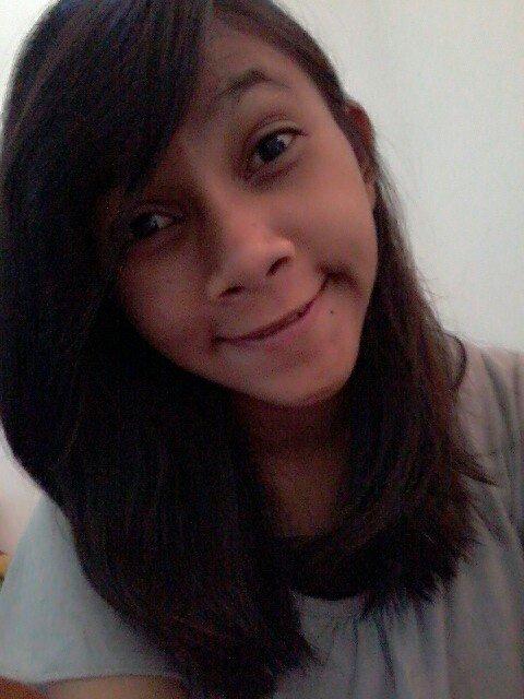 Hello ..My name is Dian, I'm Christian , I'am Shawty Bieber ♡, My Hobby Is Reading Story. Justin Folback Me ♡♡