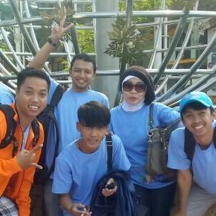 afkheri's profile picture. ██▓▒░H░A░R░R░Y░-░-░C░O░L░D░B░L░O░O░D░E░D░▒▓██ Informatics Engineer | Recommended Seller | Purchasing Officer | Academic Section | https://t.co/nzfgMbmCx7 |