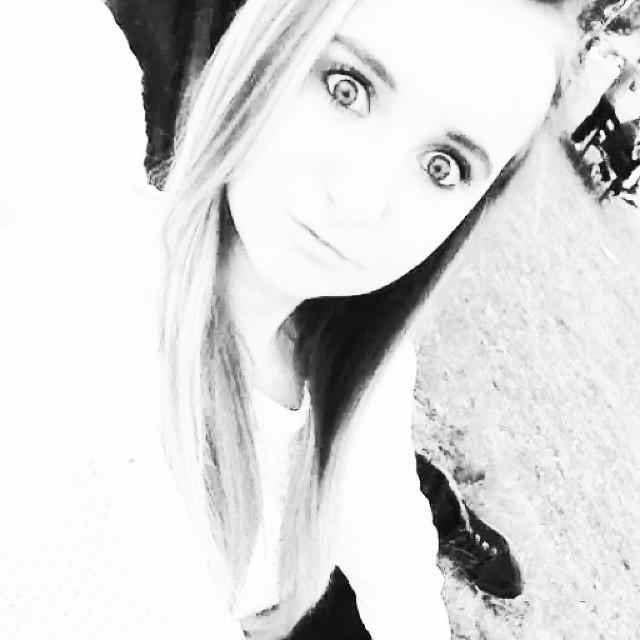 ~Justin Bieber❤  ~CR7❤ ~Real Madrid❤⚽ ~ACS❤⚽  #Czechgirl✌ ∞ You only live once☜♡