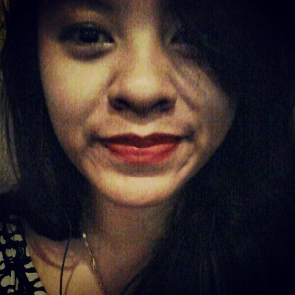 aperine's profile picture. I'm doing the dishes. How about you?