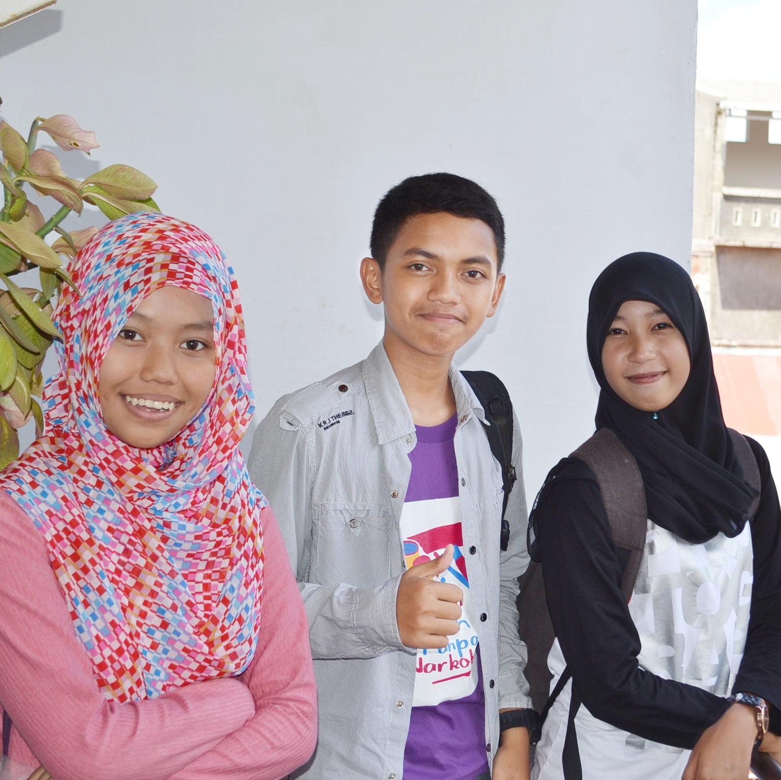 ☀ suka banget nyatakan apa adanya ☀ Always support & fllwd by @FatinSL @Fatinistic @WCIndonesia @ItsMidnightRed ☀