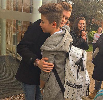BAM FOLLOWS❤️BAMBINO4EVA❤️ BAM FAVED ON 5TH OCT/ BAM RTed on 20th OCT/@barsandmelody❤ #INITDOE ❤️MEETING THEM DECEMBER 14TH