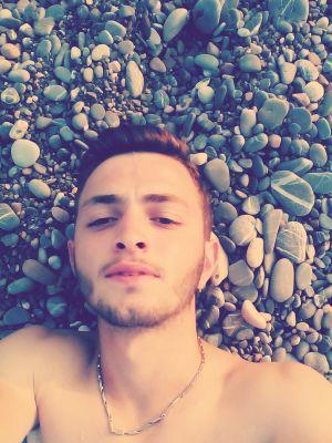 Kuzeykaya20's profile picture. 