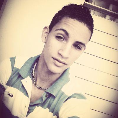 God 1st / Amo la musica y cantante /futuro artista y empresario / sobree my ask me ♡
